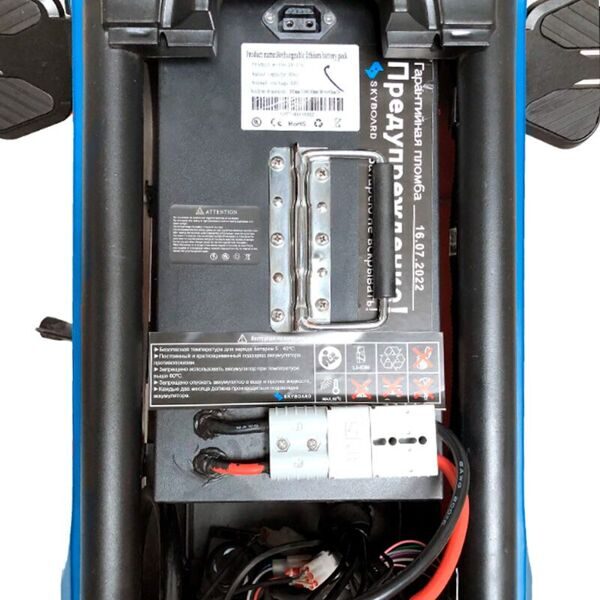 Электроскутер-Skyboard-Skyboard-Amur-Blue-BR100-5000W-аккумулятор