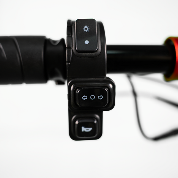 Samik M4 PRO PLUS курок газа