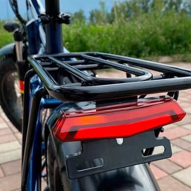 elektrovelosiped-x-device-xbicycle-20-fat-zadnyaya-fara.jpg